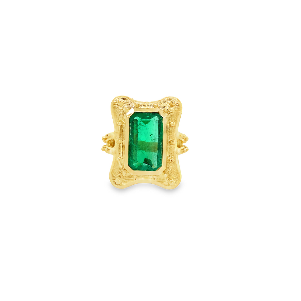 One of a Kind Emerald Cut Emerald Ring Set in 18K Yellow Gold - Image 5 of 5