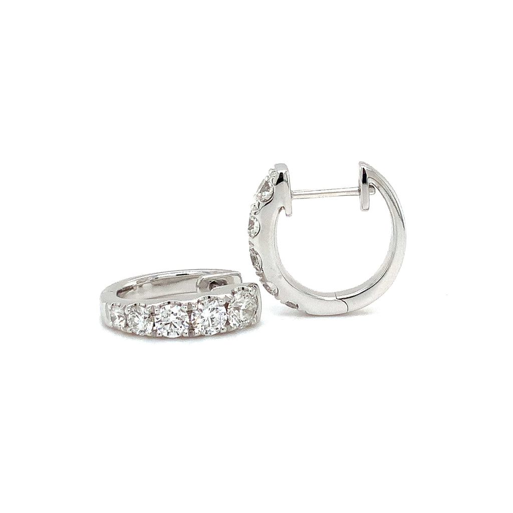 Memoire Graduated Round Brilliant Cut Diamond 0.89 ct. Huggie Earrings 18K White Gold - Image 2 of 4