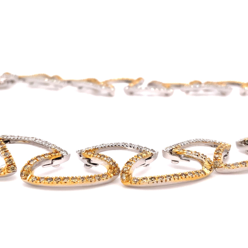 White and Fancy Yellow Diamond 16" Choker Necklace set in 18 kt white Gold. - Image 9 of 9