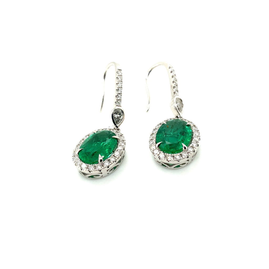 Roman + Jules Gem Quality Oval Shaped Emerald and Diamond Halo Style Drop Earring Set in 18K W/G - Image 4 of 10