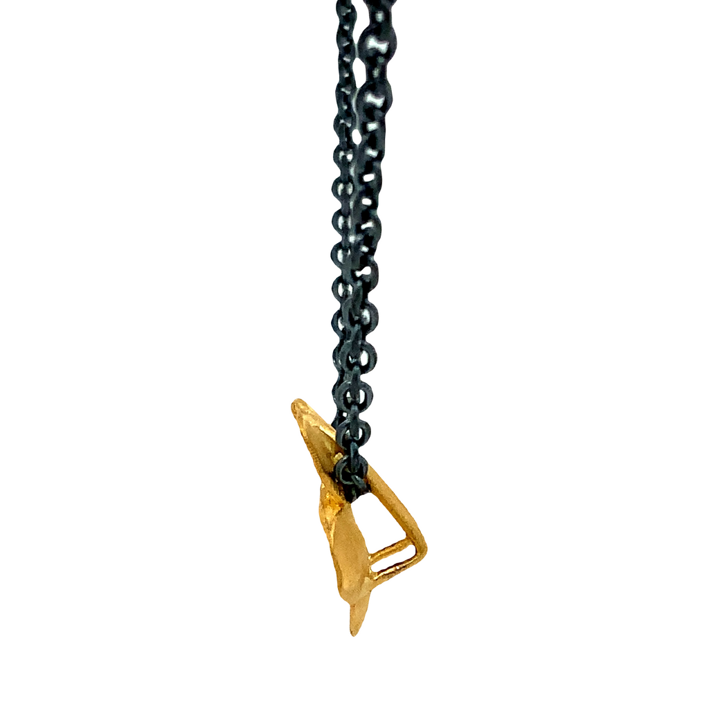 Lika Behar Pure Love Deserves Pure Gold Collection BUTTERCUP 22K Gold and Diamond Pendant - Image 3 of 6