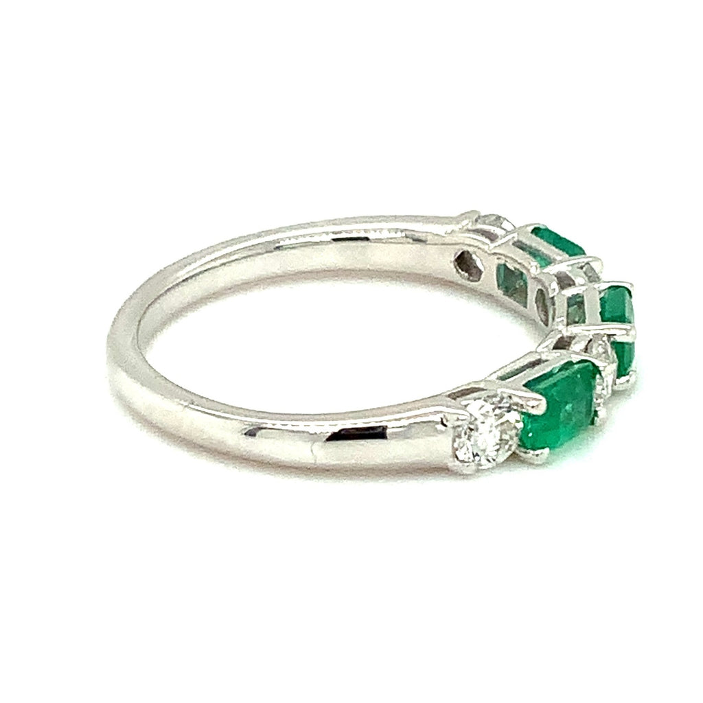 David Kord Emerald and Diamond Anniversary Band set in 14K White Gold - Image 2 of 4