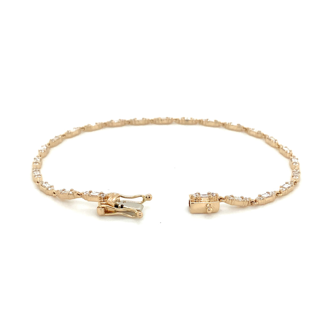 Roman+Jules Diamond Link Bracelet set in 14K Yellow Gold - Image 5 of 6