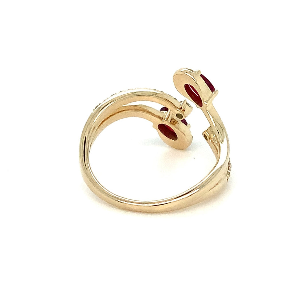 Roman+Jules Elegant Ruby and Diamond Bypass Ring set in 14K Yellow Gold - Image 4 of 6