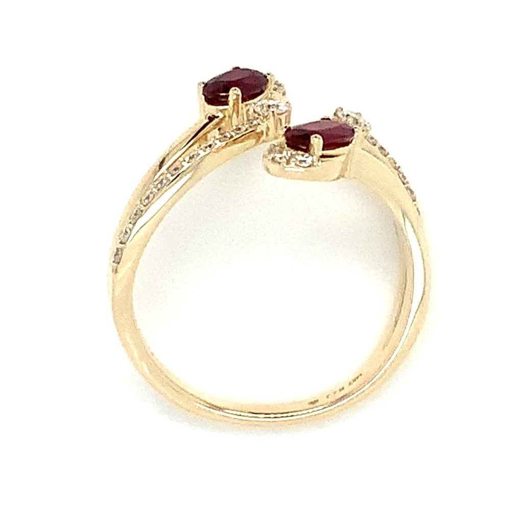 Roman+Jules Elegant Ruby and Diamond Bypass Ring set in 14K Yellow Gold - Image 6 of 6