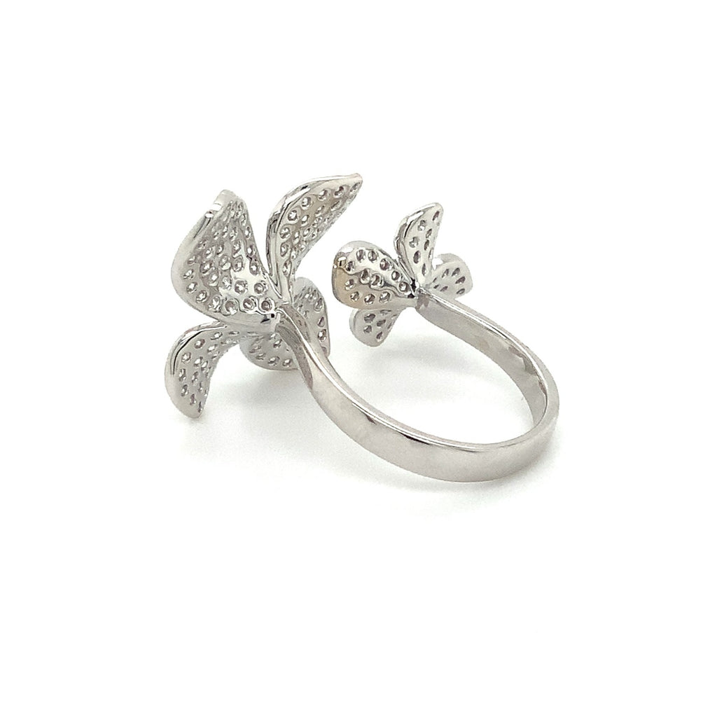 Afarin Collection Pavé Diamond Flower Ring in 18 Karat White Gold - Image 7 of 10