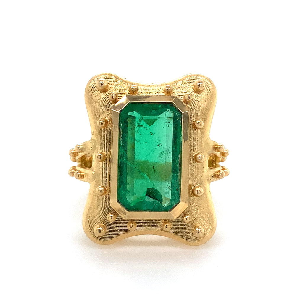 One of a Kind Emerald Cut Emerald Ring Set in 18K Yellow Gold - Image 2 of 5