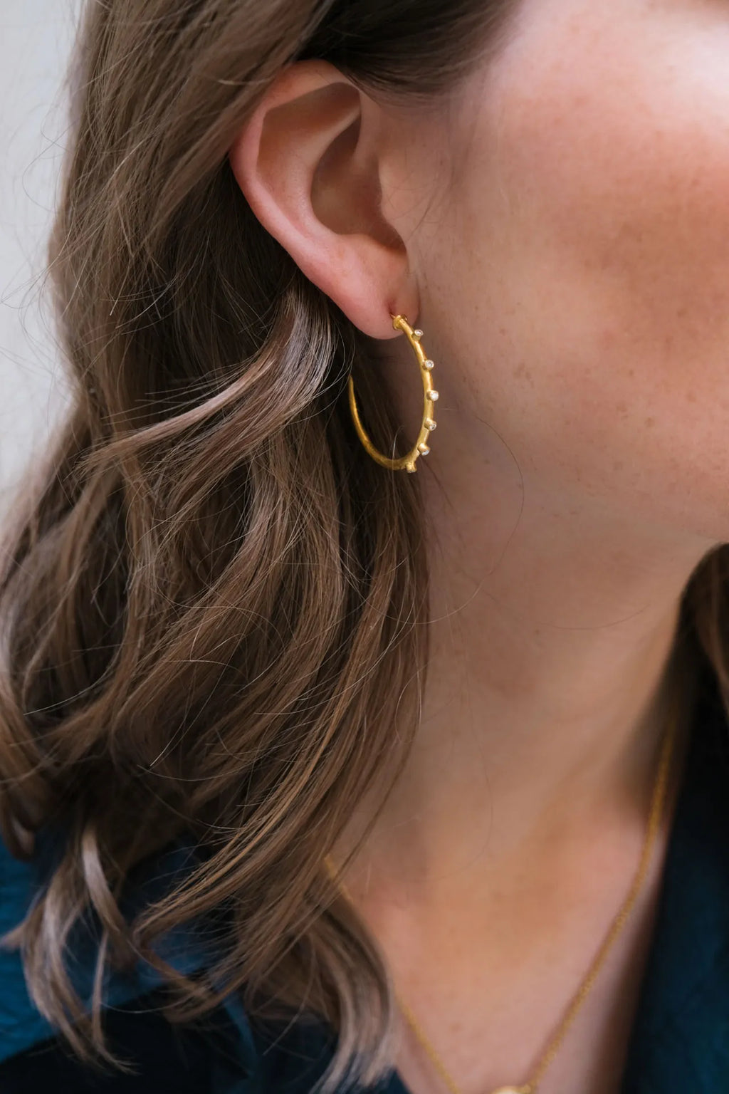 Lika Behar Pure Love Deserves Pure Gold DIMA Collection Bezel Set Diamond Hoop Earring in 24K Gold - Image 2 of 9