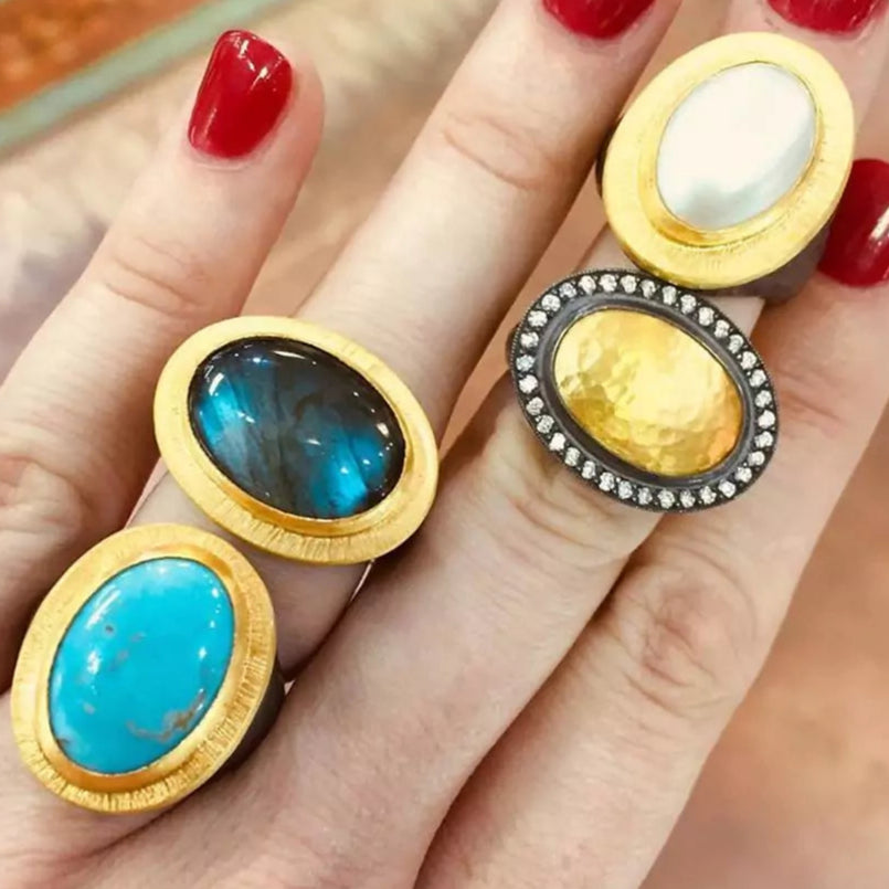 Lika Behar Pompei, Turquoise Therapy Ring  Oval  Turquoise  set in 24K Gold & Oxidized Silver - Image 2 of 2