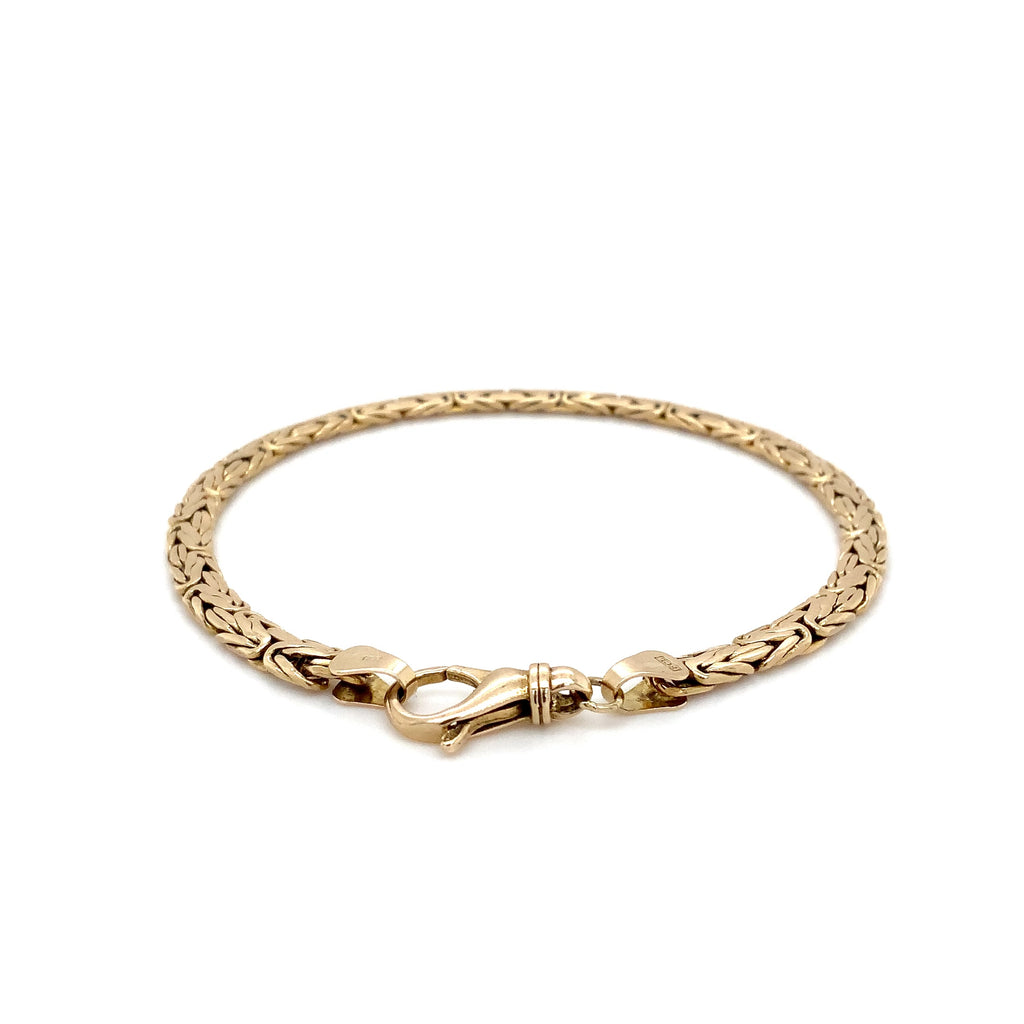 Oval Byzantine Bracelet in 14k Yelllow Gold - Image 4 of 5