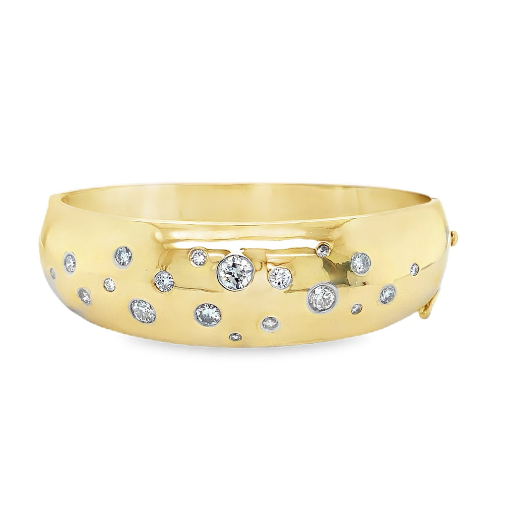 One of  Kind Vintage Heavy 18 kt yellow Gold Handmade Italian Diamond Bangle Bracelet - Image 1 of 10