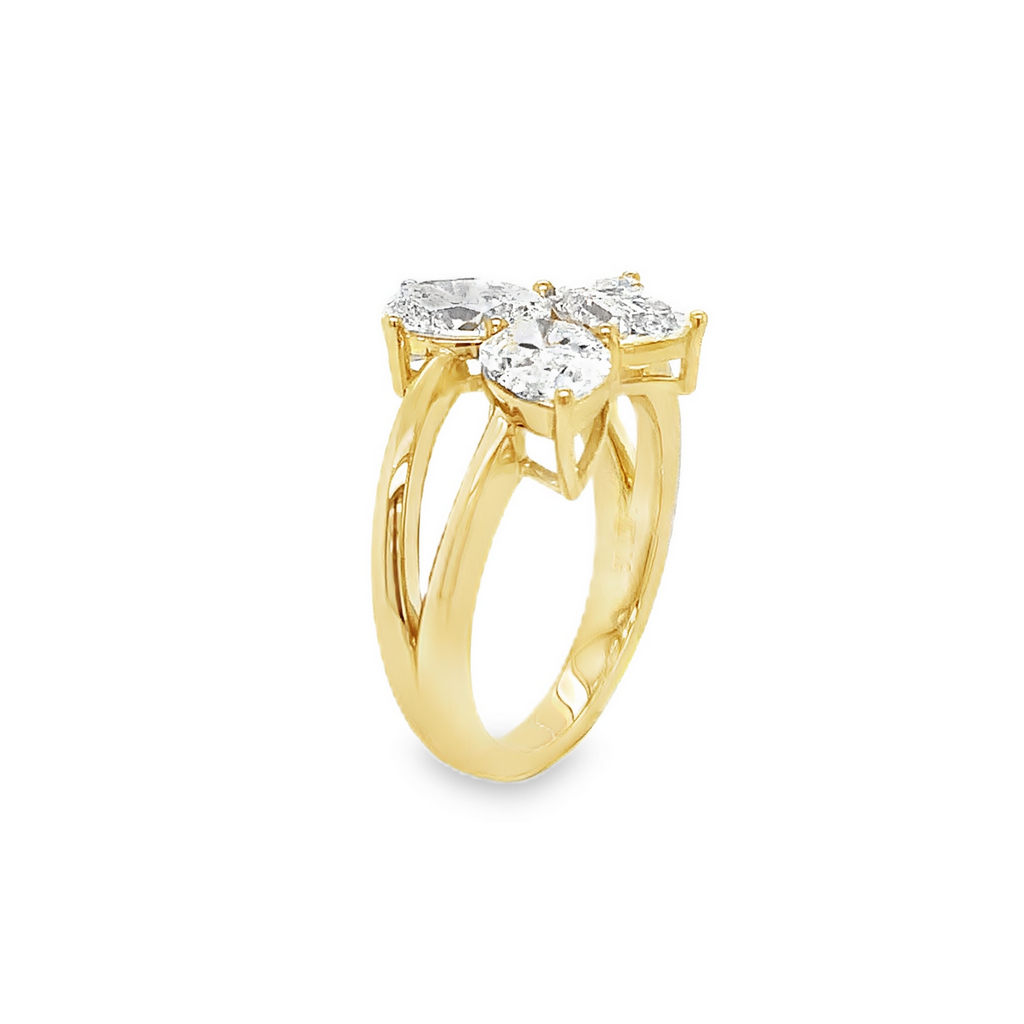 Three Stone "Trois et Moi" Multi Shape Cluster Lab Grown Diamond Ring set in 14K Yellow Gold - Image 8 of 12