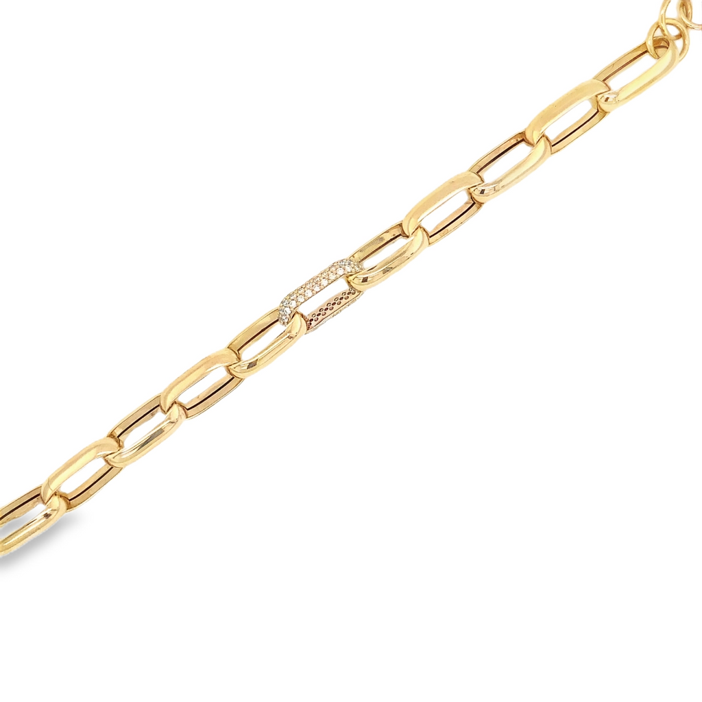 Paperclip Chain Link With Pave Diamond Set in 14 kt Yellow Gold Bracelet - Image 9 of 10