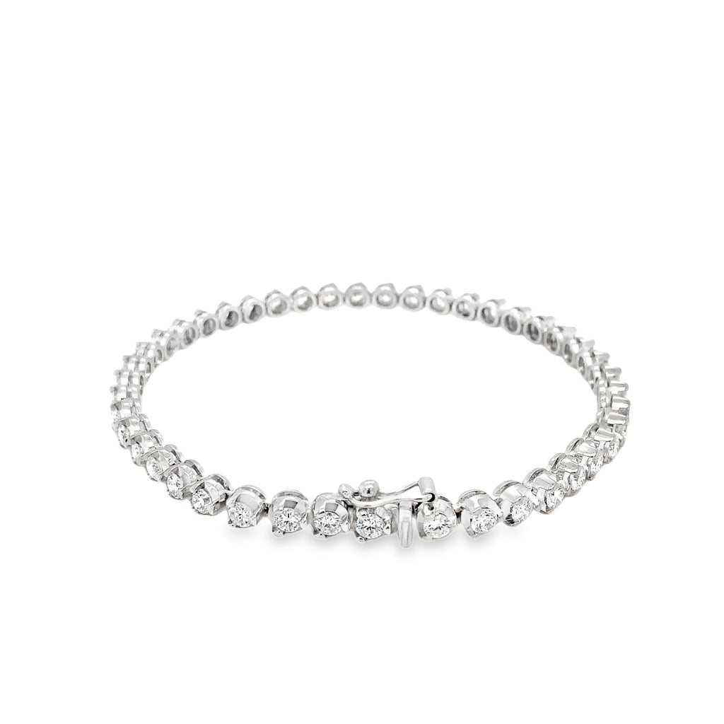 Straight-Line 3 Prong Classic  Diamond Bracelet set in 18K White Gold - Image 5 of 7