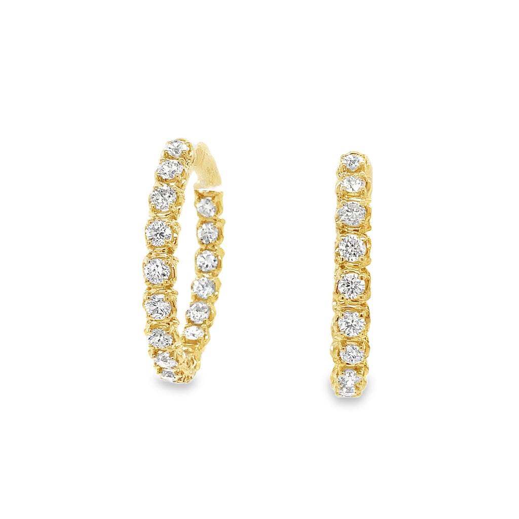 A Link Collection Diamond Hoop Earring set in 18K Yellow Gold - Image 2 of 7