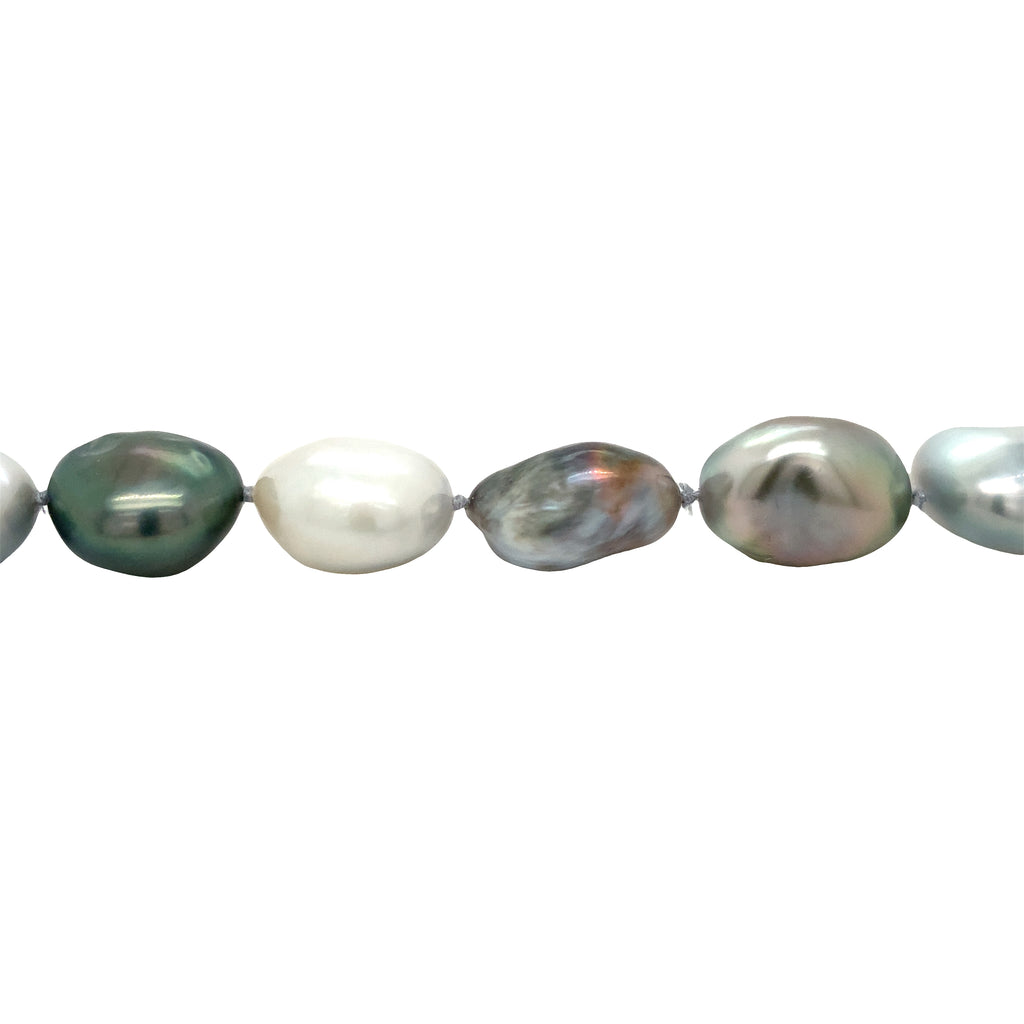 Multi Color Tahitian Large South Sea Pearl Necklace with sterling silver clasp - Image 5 of 5
