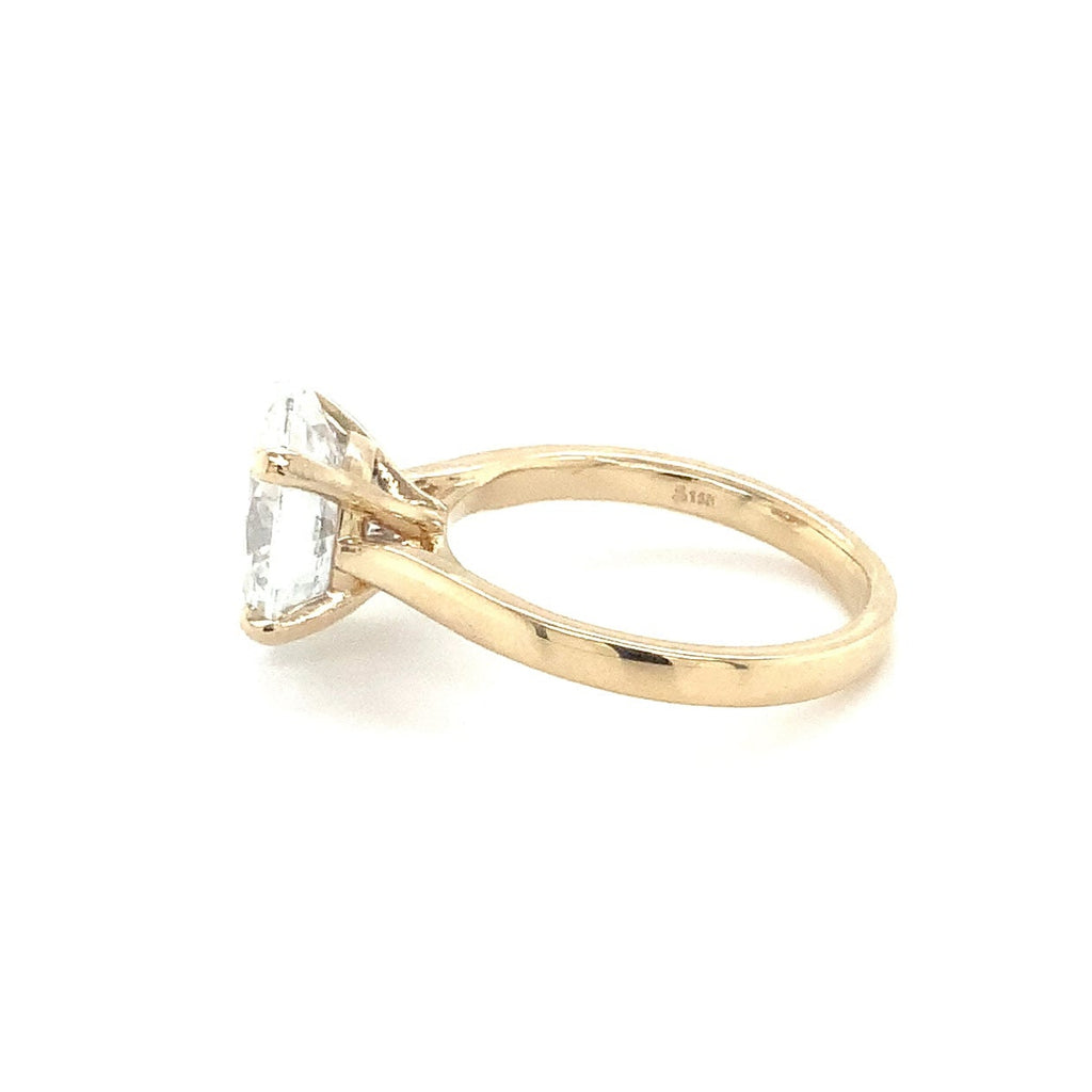Lab Grown 3.08 Ct D VVS 2 Oval Diamond Ring fashioned in 14 kt Yellow Gold. - Image 4 of 5