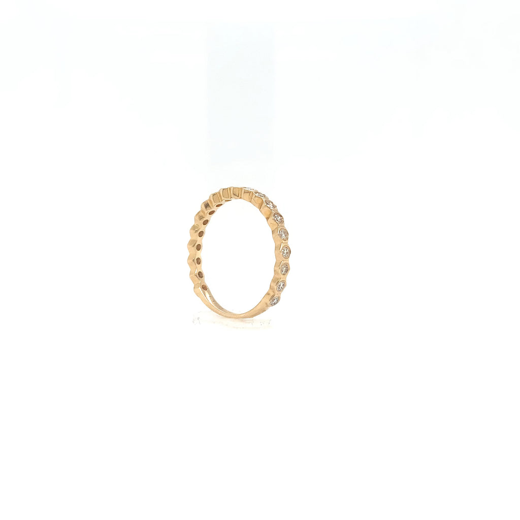 Stackable Honey Comb Shape Singlr Row Diamond Band in 14K Yellow Gold - Image 2 of 7