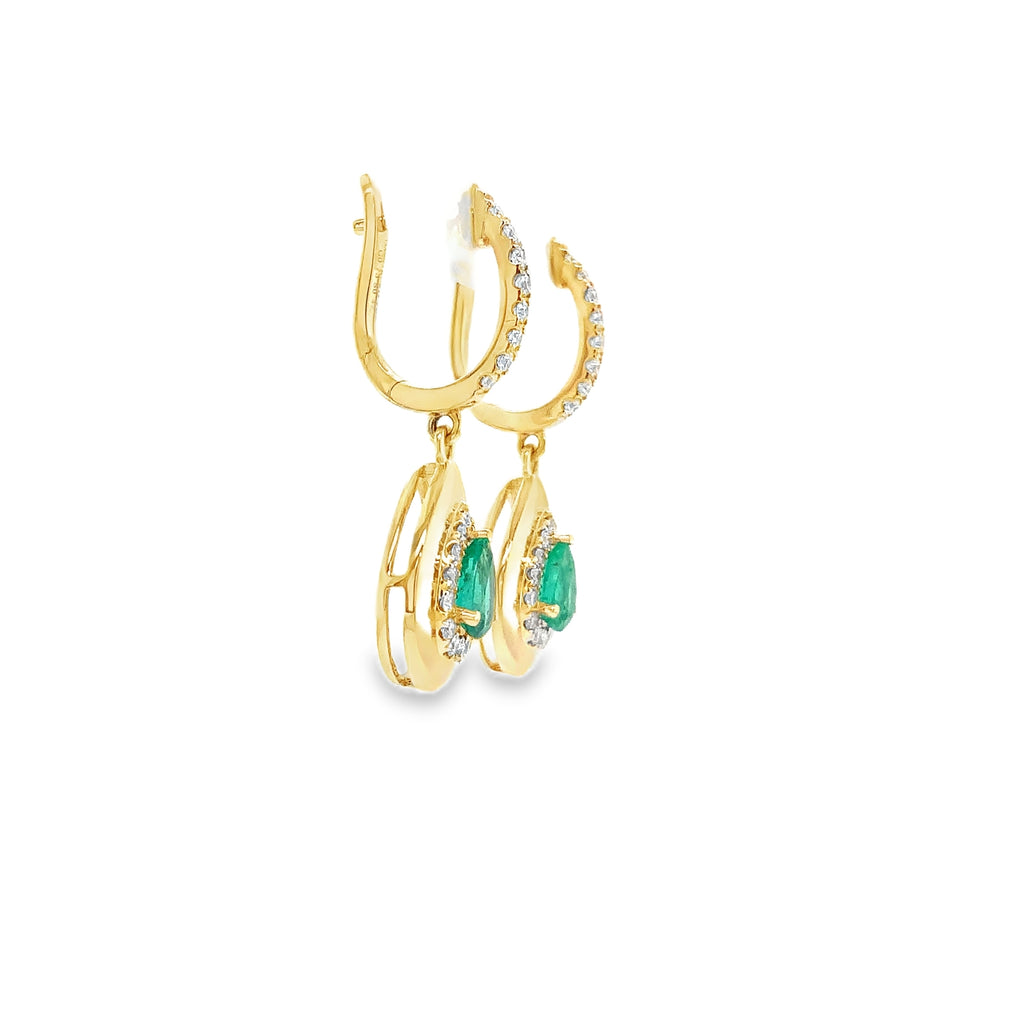 David Kord Pear Shape Emerald and Diamond Drop Earrings set in 18K Yellow Gold - Image 8 of 8