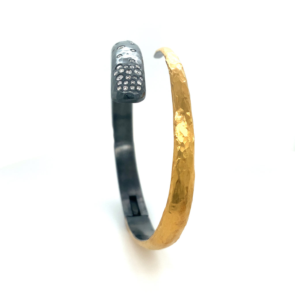 Lika Behar One of a Kind, Yin and Yang Collection 24K Fused and Oxidized Silver Midnight Wrap Diamond Brace - Image 14 of 17