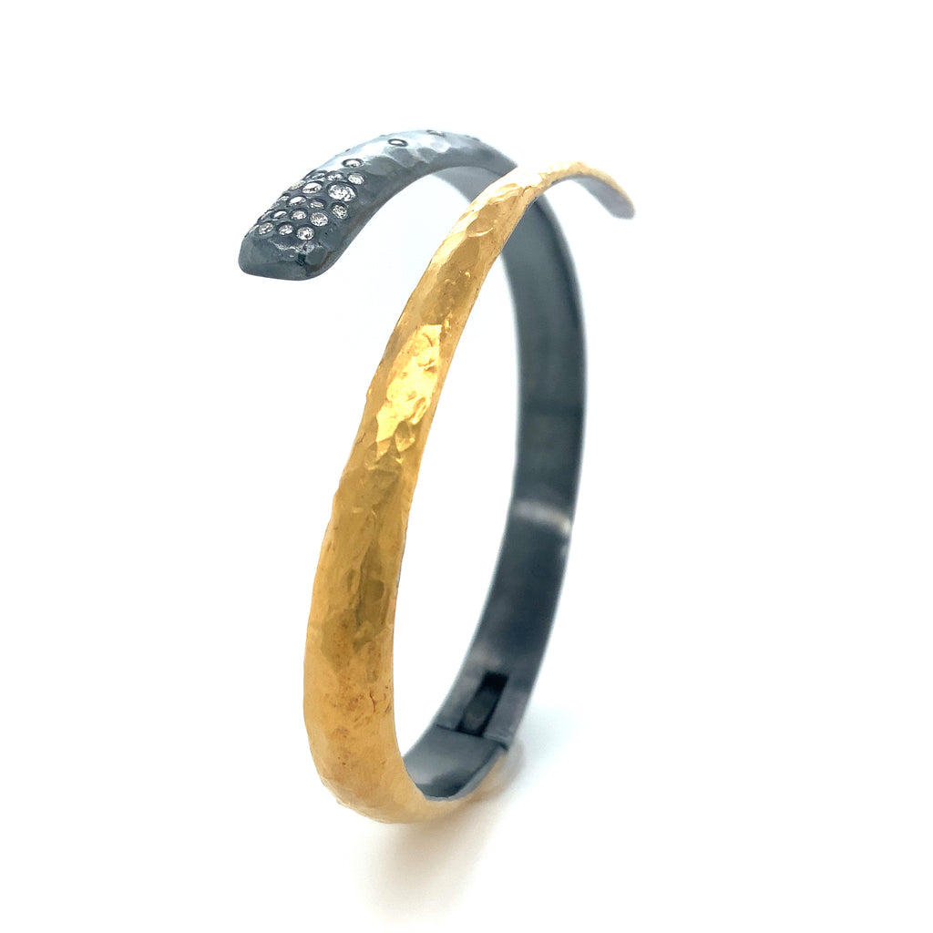 Lika Behar One of a Kind, Yin and Yang Collection 24K Fused and Oxidized Silver Midnight Wrap Diamond Brace - Image 16 of 17