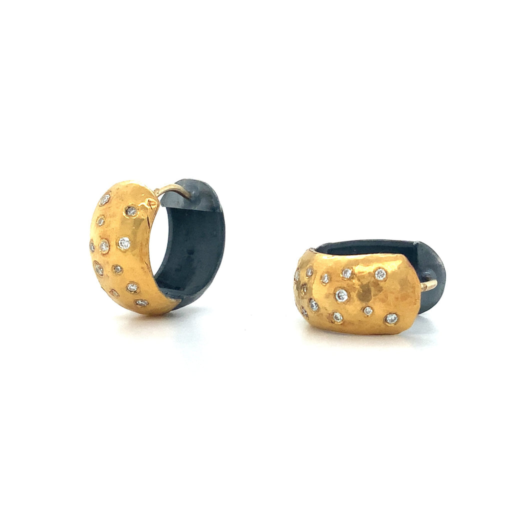 Lika Behar Yin and Yang Collection Chunky Reversible Huggie Diamond Earring in 24K Fused Gold and Oxidized S - Image 5 of 11