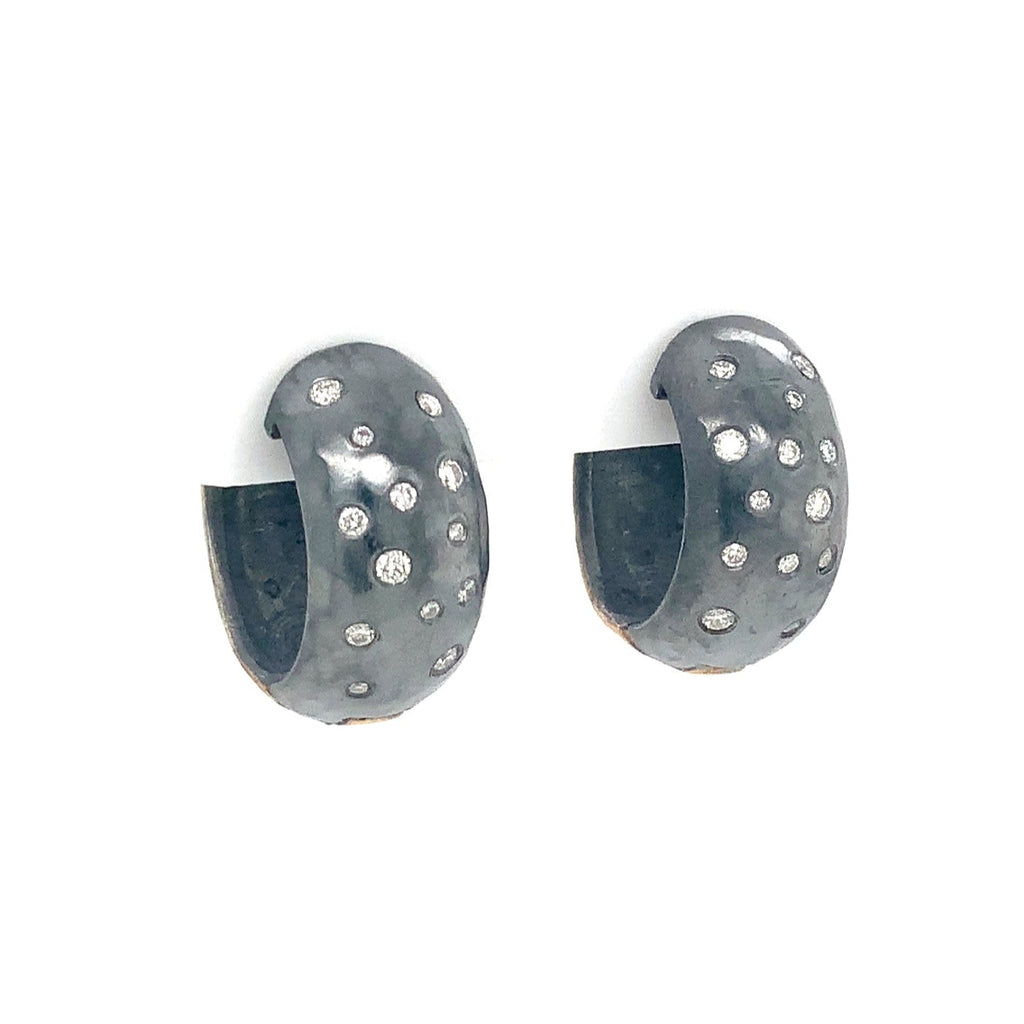 Lika Behar Yin and Yang Collection Chunky Reversible Huggie Diamond Earring in 24K Fused Gold and Oxidized - Image 10 of 11