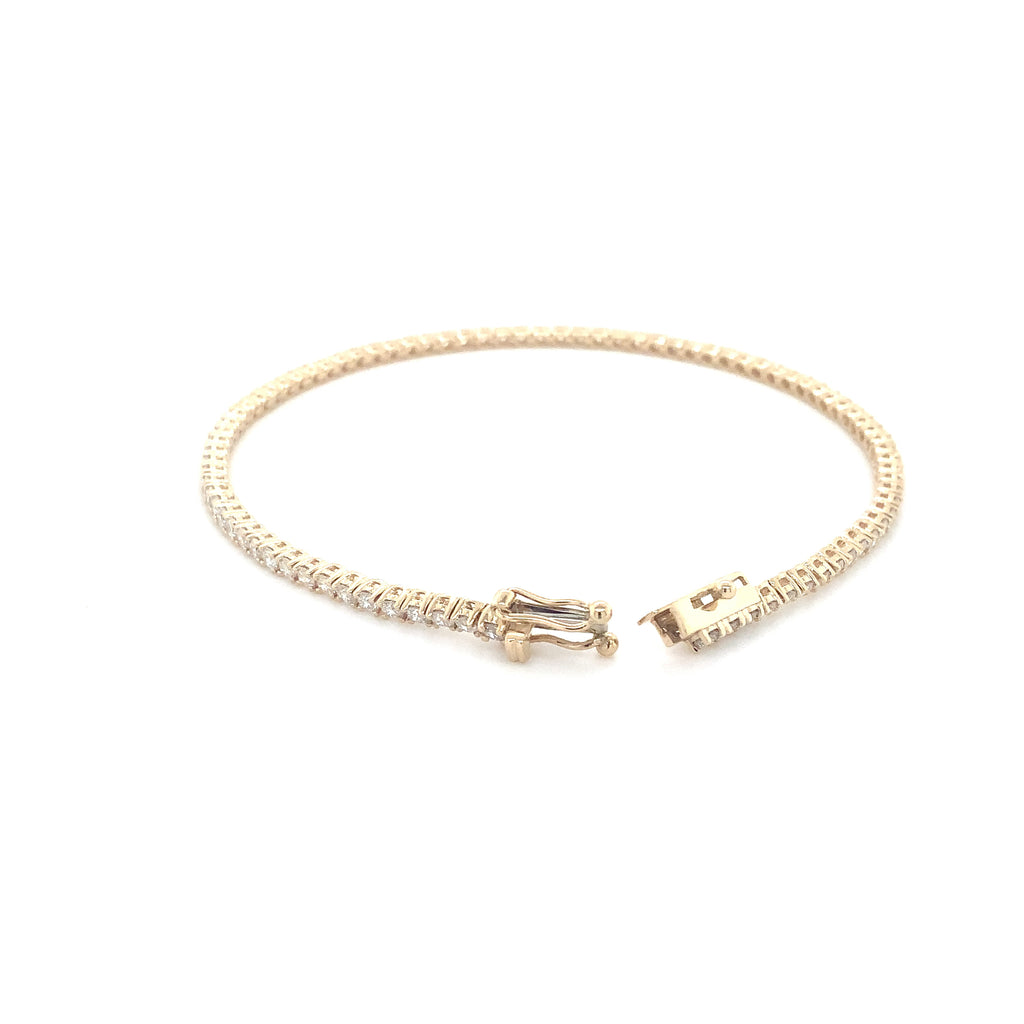 Classic 4 Prong 85 Lab Grown Diamond 2.09 cts Tennis Bracelet set in 14K Yellow Gold - Image 4 of 6
