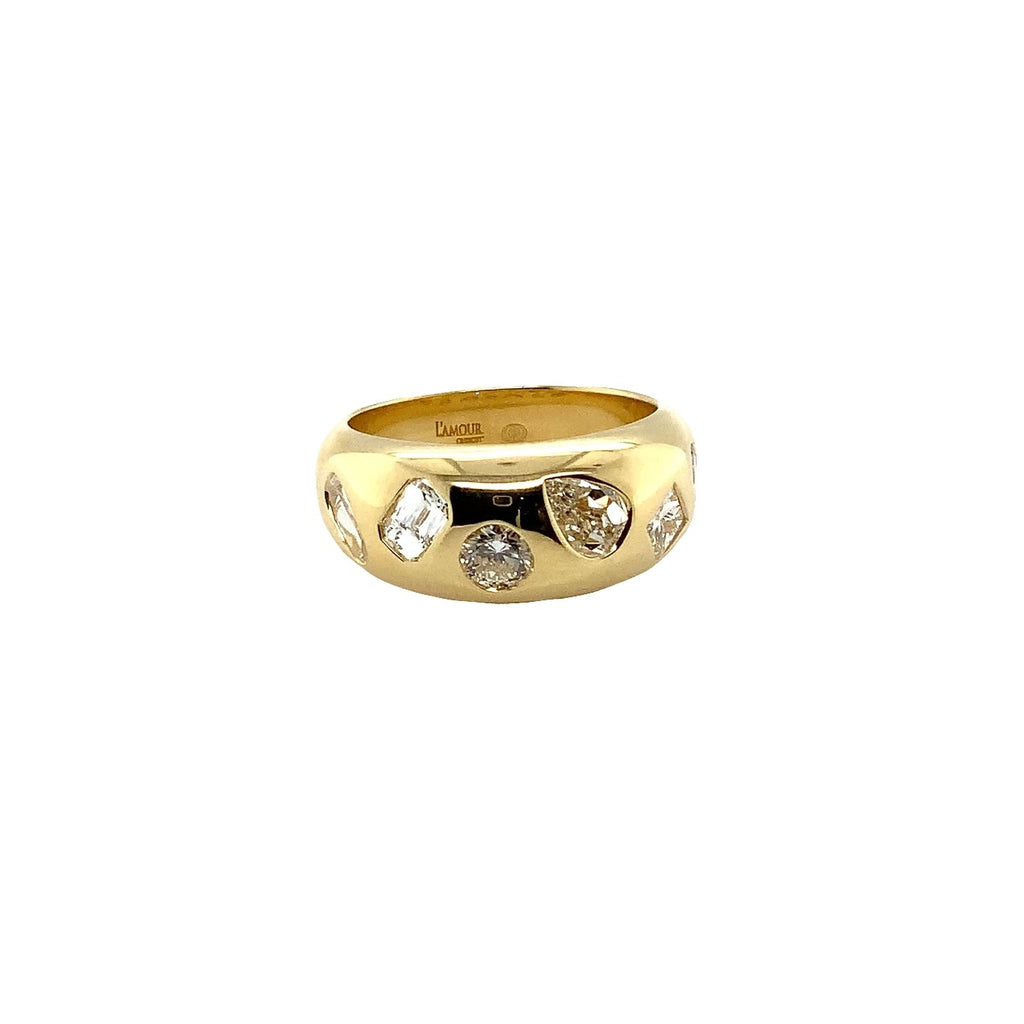 Christopher Designs L'Amour Crisscut® Diamond Ring set in 18K Yellow Gold. - Image 3 of 8