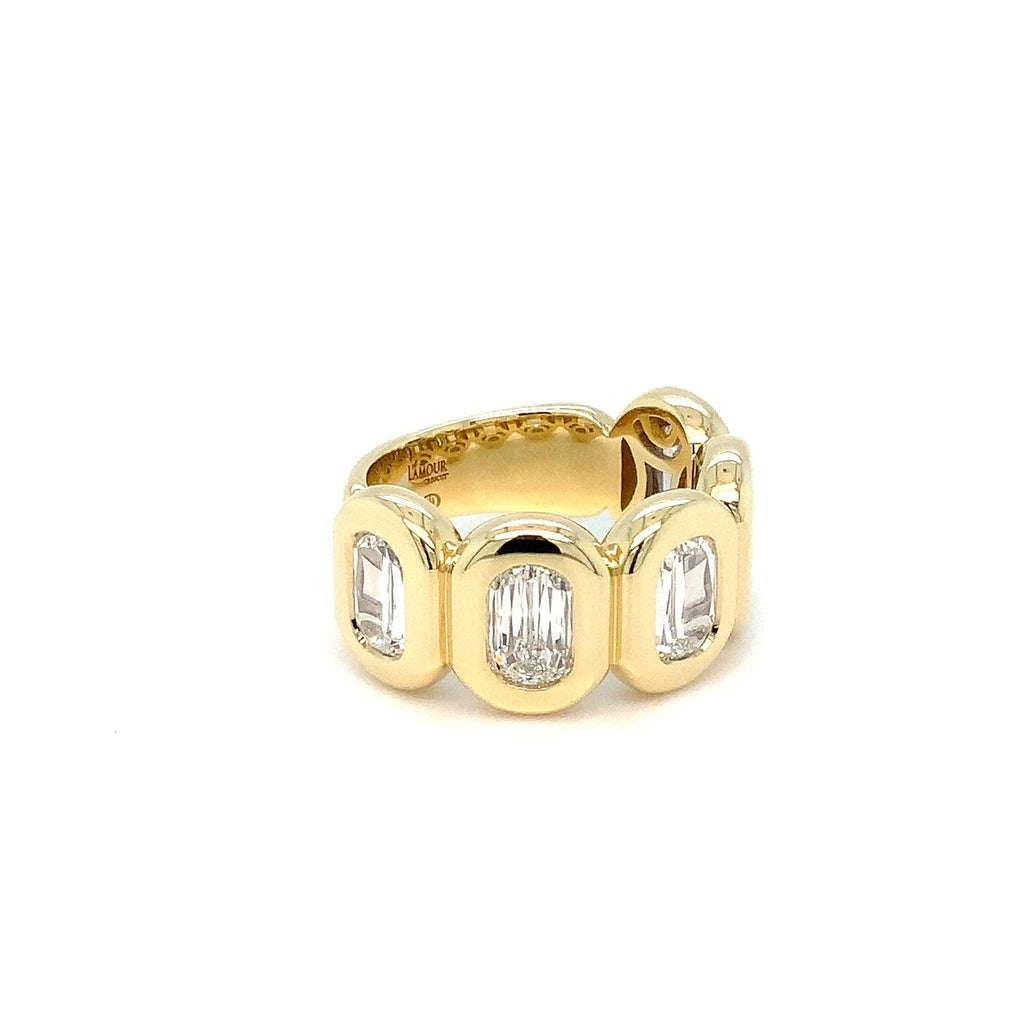 Christopher Designs L'Amour Crisscut® 5 Diamond Band set in 18K Yellow Gold - Image 6 of 9