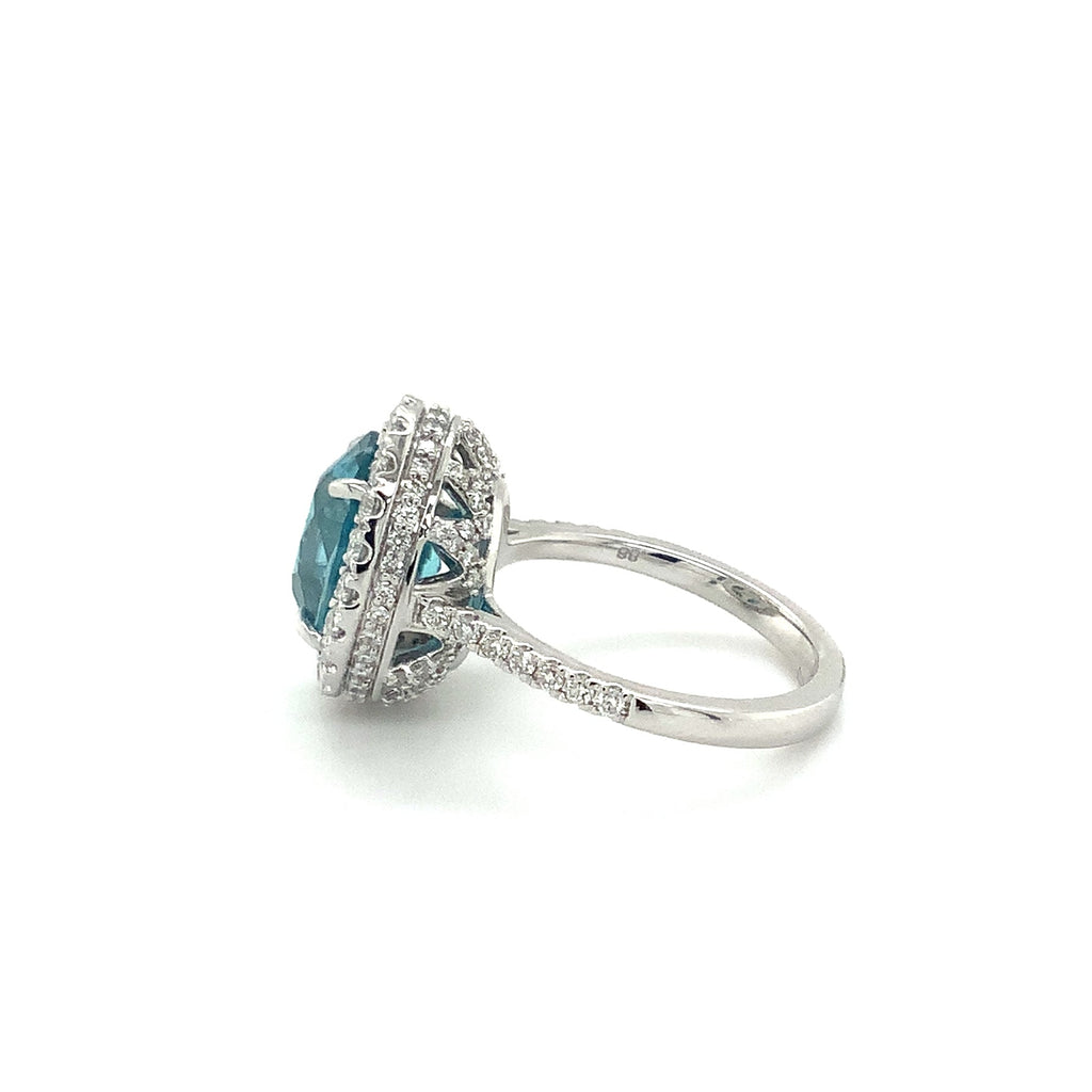 Gem Quality Halo Style Blue Zircon and Diamond Ring set in 14K White Gold - Image 9 of 10