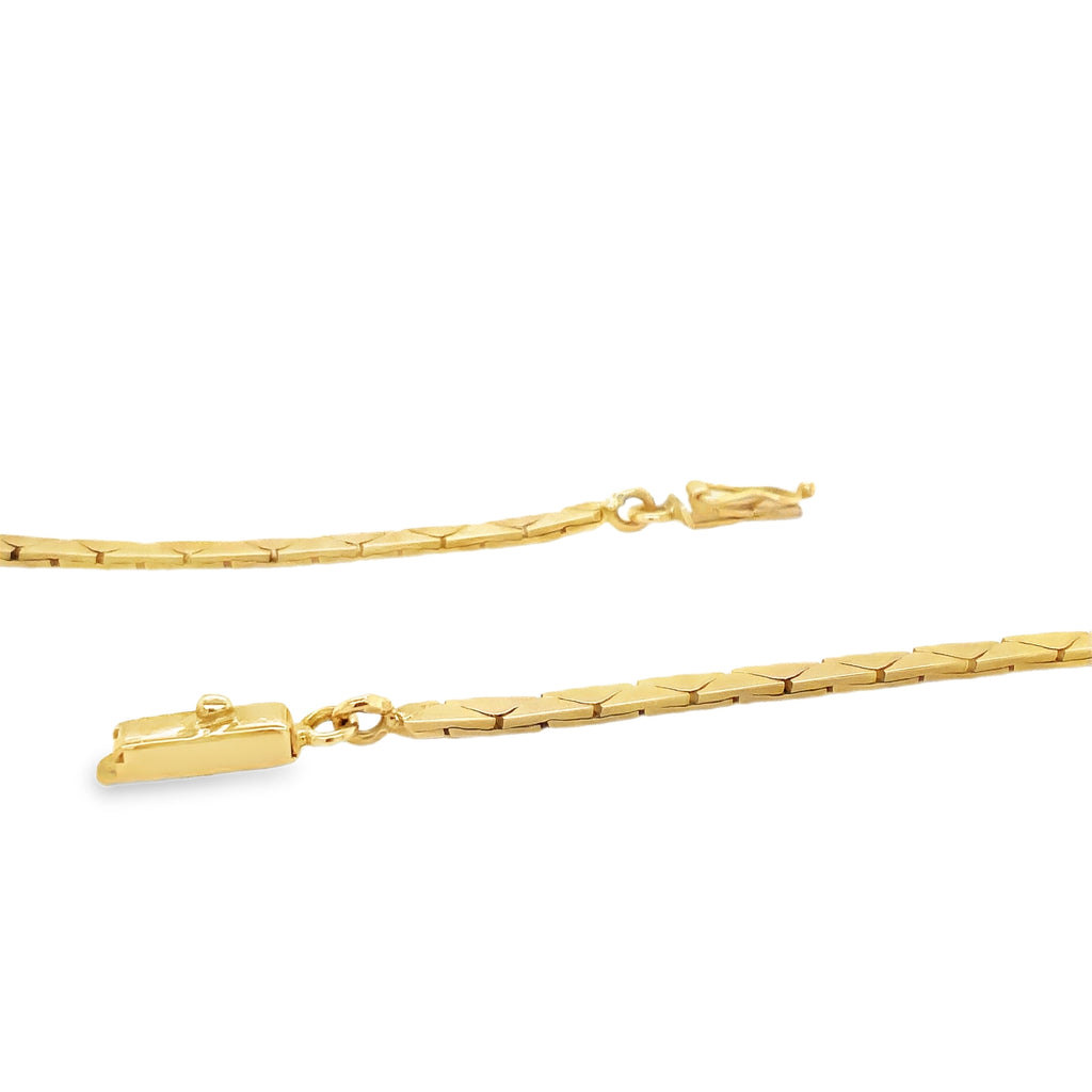 Flat Cobra Chain in 14K Yellow Gold - Image 3 of 4