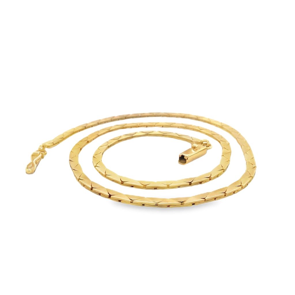 Flat Cobra Chain in 14K Yellow Gold - Image 4 of 4