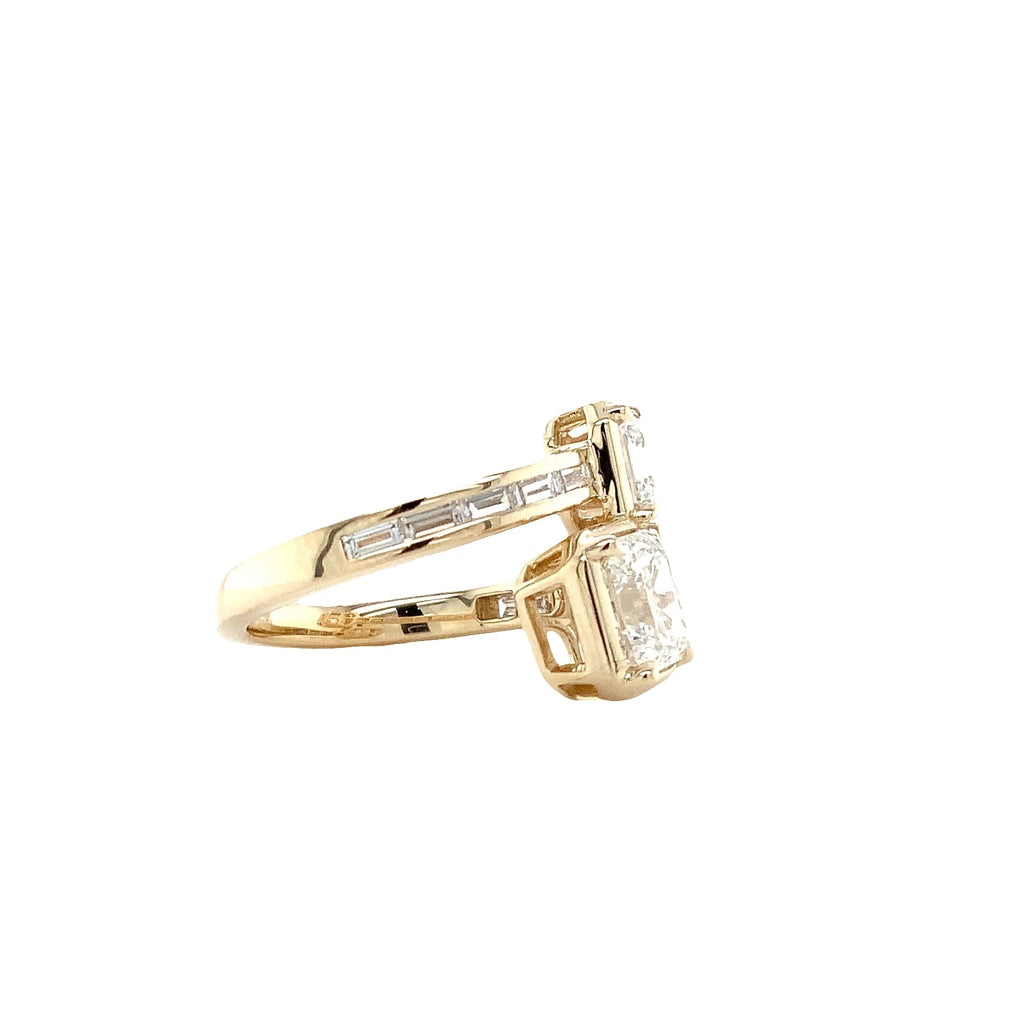 The Toi et moi Lab Grown Diamond engagement ring set in 14K Yellow Gold - Image 6 of 9