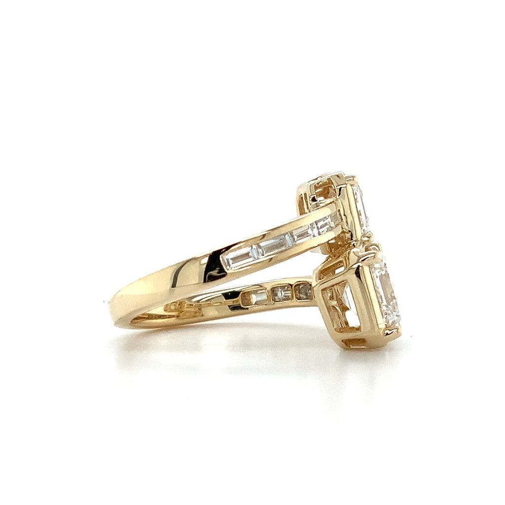The Toi et moi Lab Grown Diamond engagement ring set in 14K Yellow Gold - Image 3 of 9