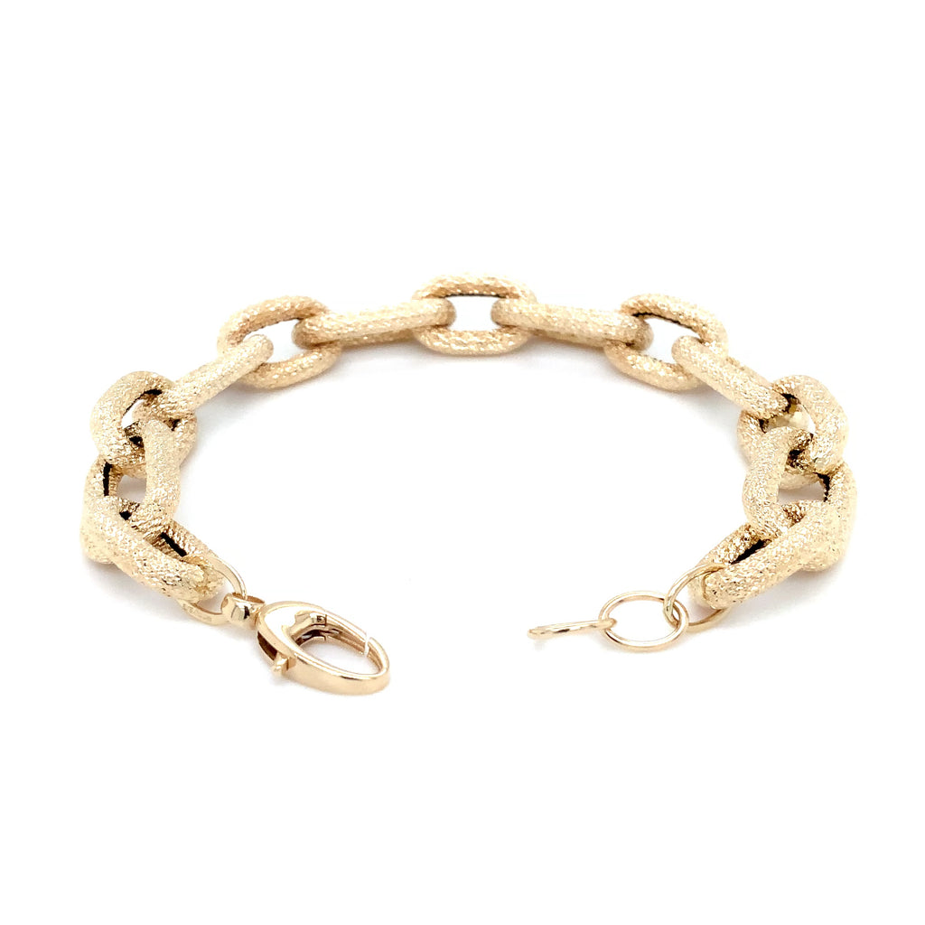 Textured  Oval Link Chain Bracelet in 14K Yellow Gold - Image 5 of 6