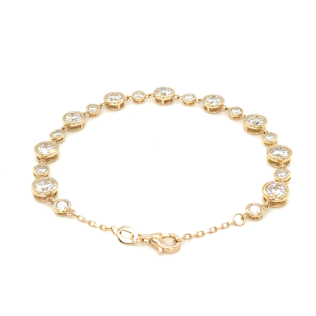 Lab Grown Diamond Bezel Station Chain Bracelet in 14K Yellow Gold - Image 2 of 6