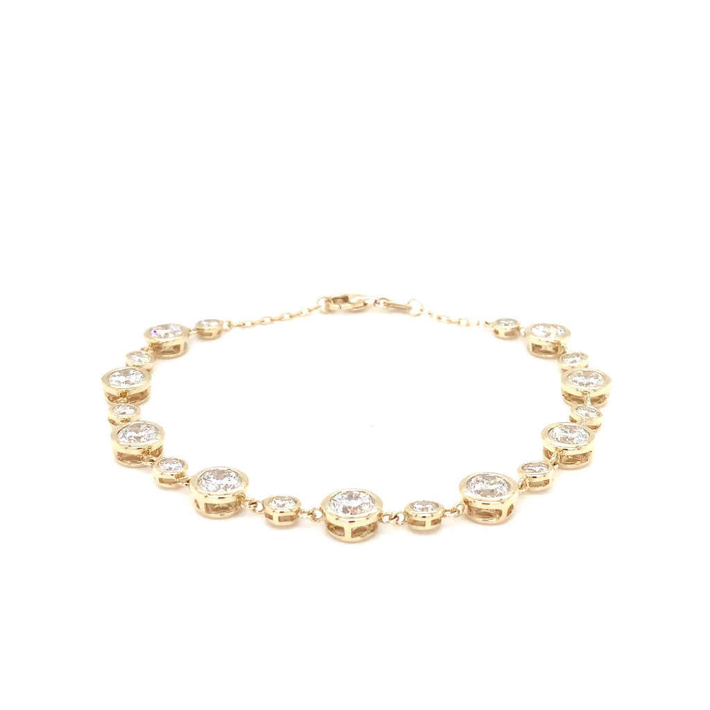 Lab Grown Diamond Bezel Station Chain Bracelet in 14K Yellow Gold - Image 1 of 6