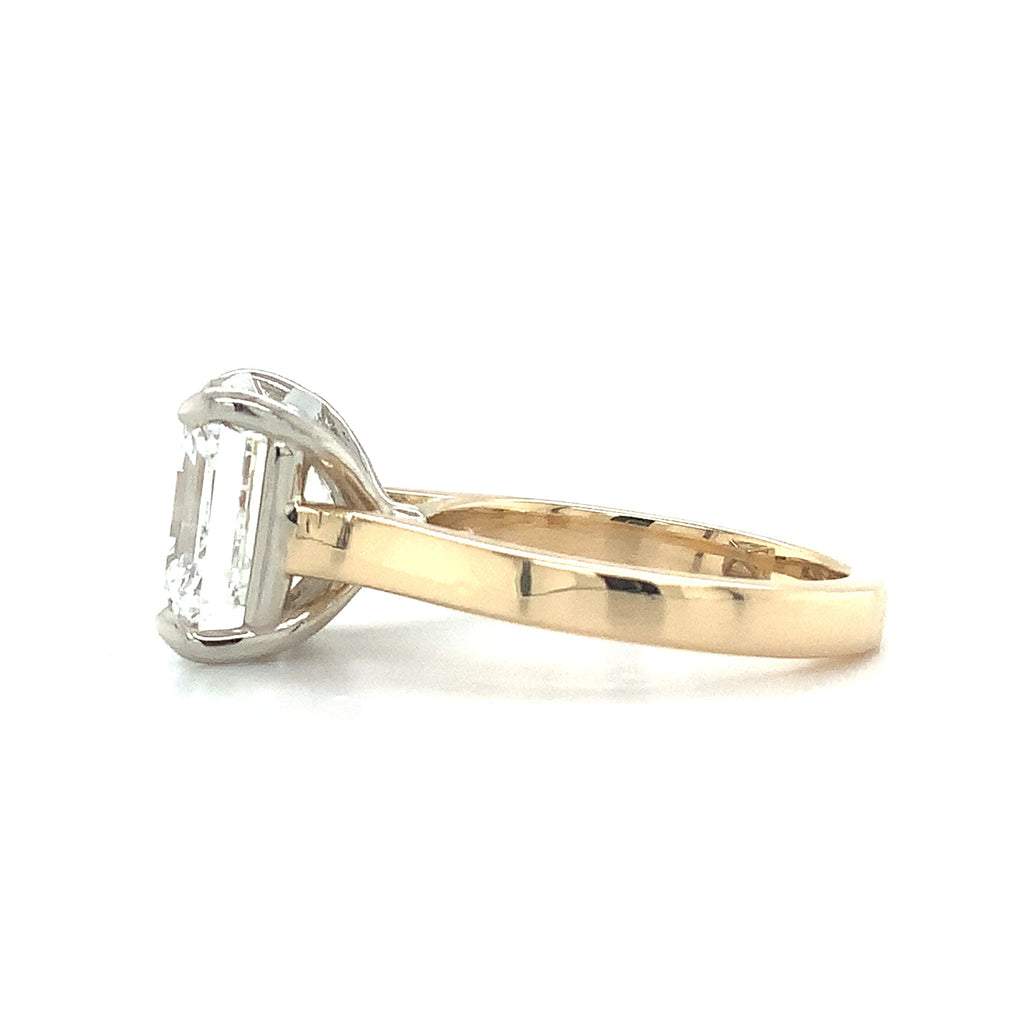Asscher Cut Lab Grown Diamond Solitaire Ring Set in 18K Two Tone - Image 4 of 10