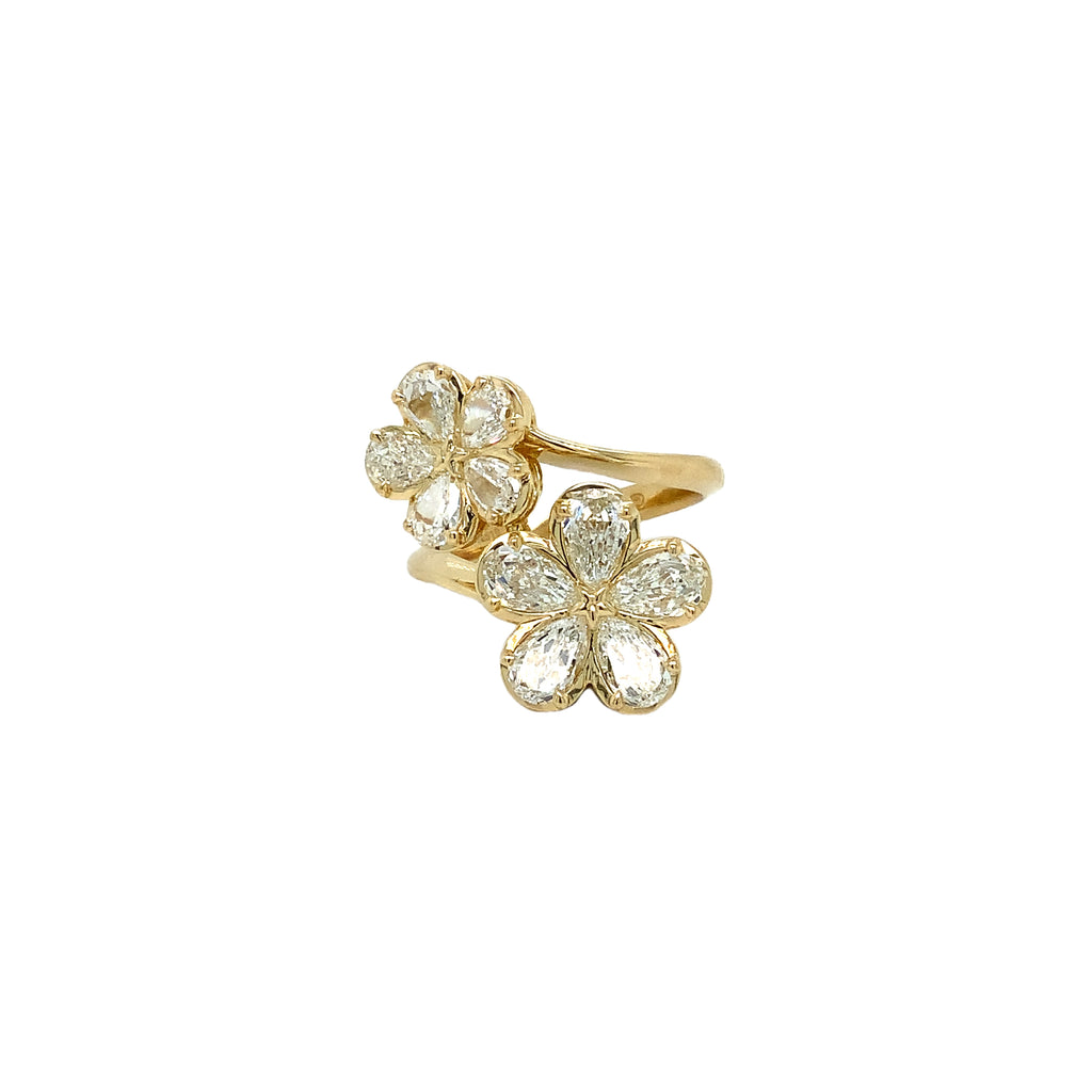 Christopher Designs L'Amour Crisscut® Pear Shape Floral Cluster Bypass Right Hand Ring set in 18 kt Yellow G - Image 4 of 11
