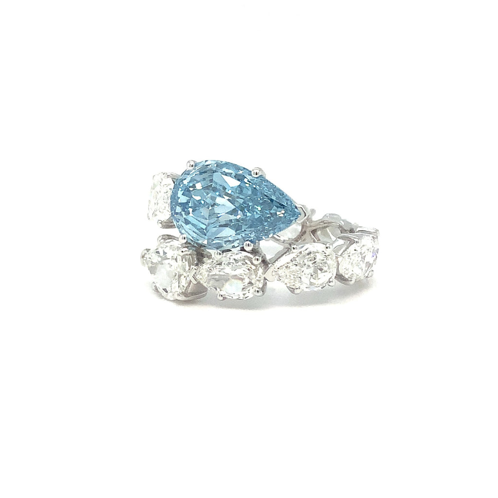 Christopher Designs Crisscut® L'Amore Fancy Cut Lab Grown Blue and White Diamond 7.07 cts Bypass Eternity Rin - Image 2 of 6