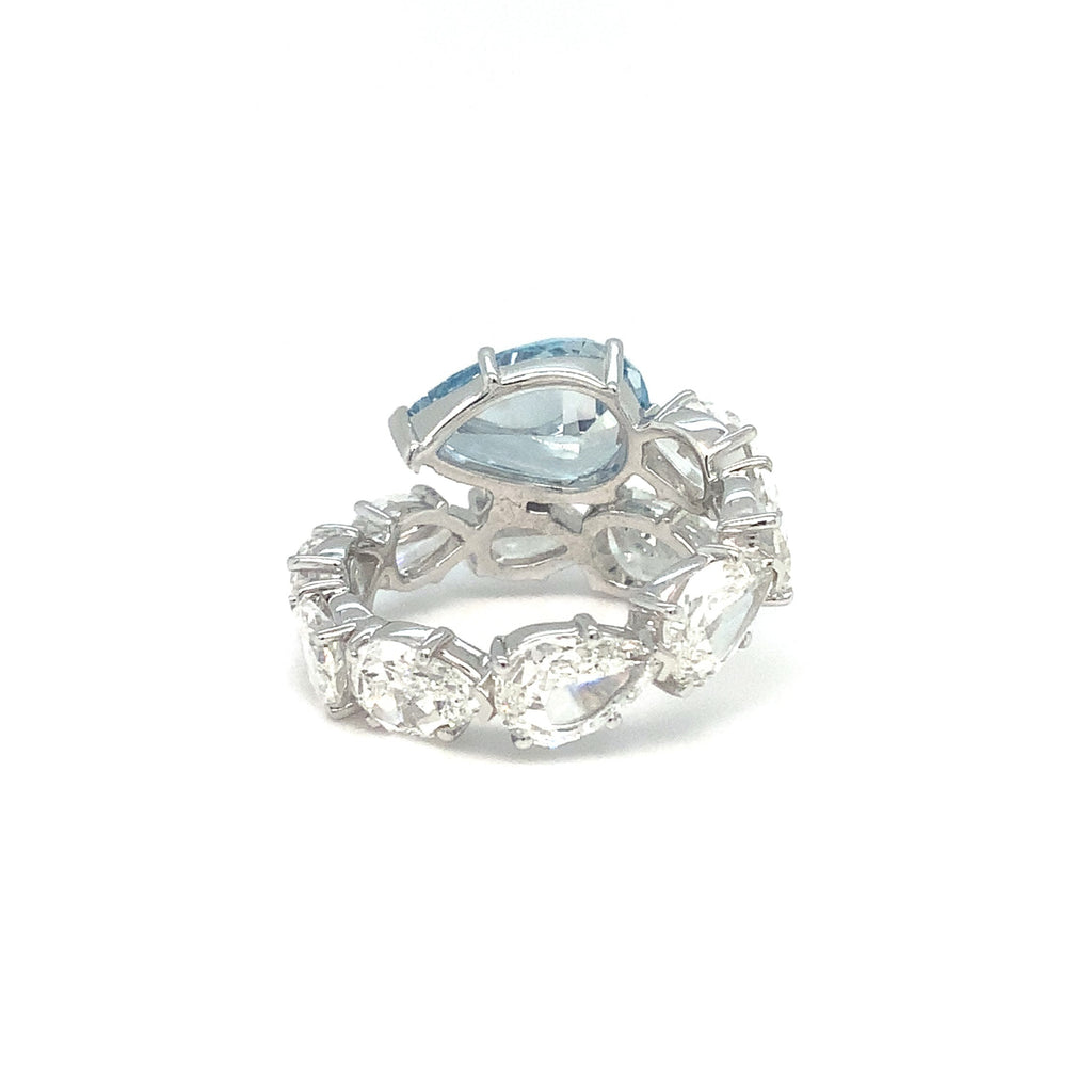 Christopher Designs Crisscut® L'Amore Fancy Cut Lab Grown Blue and White Diamond 7.07 cts Bypass Eternity Rin - Image 4 of 6