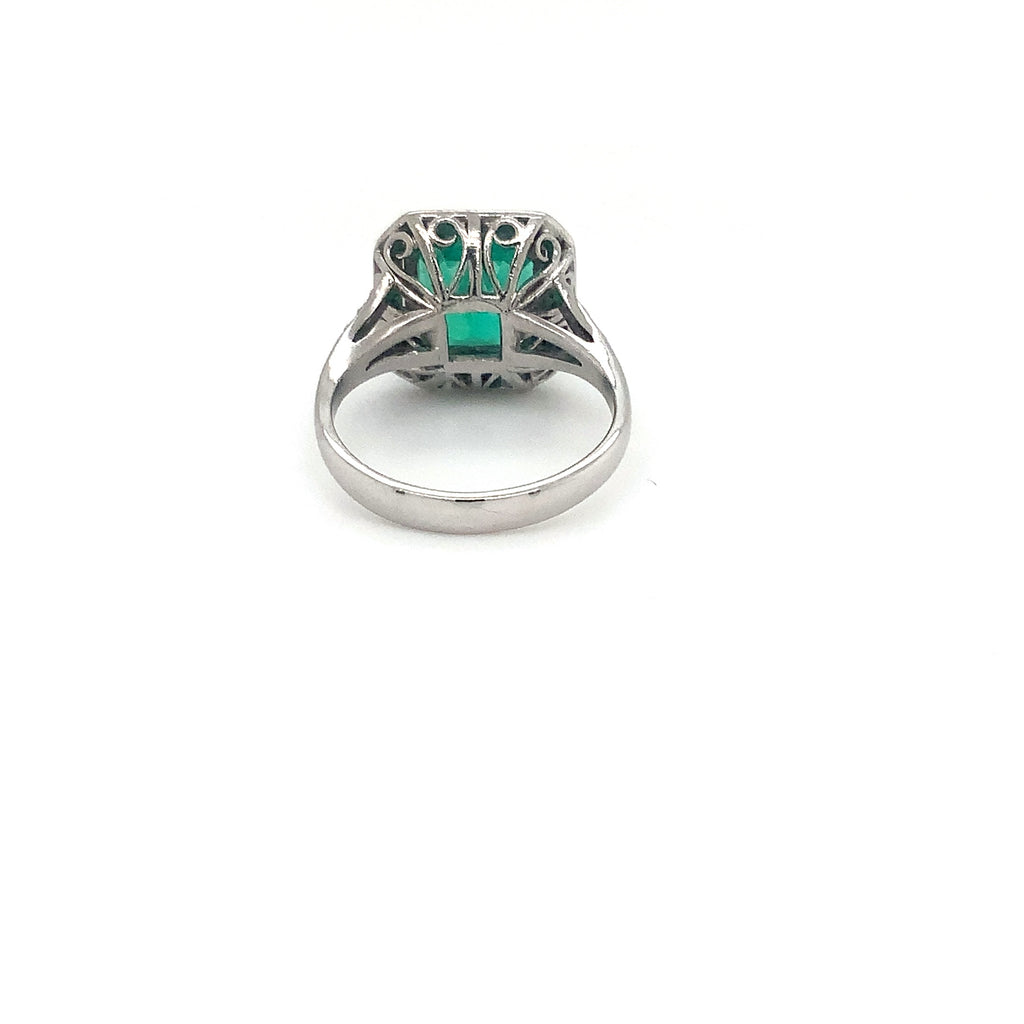 Vintage 3.19 ct Emerald and Diamond Ring set in 18 kt White Gold - Image 12 of 14