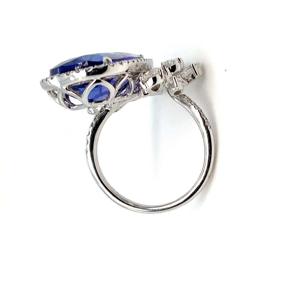 Roman + Jules Important Tanzanite and Diamond  Right Hand Ring Fashioned in 18K White Gold. - Image 5 of 12