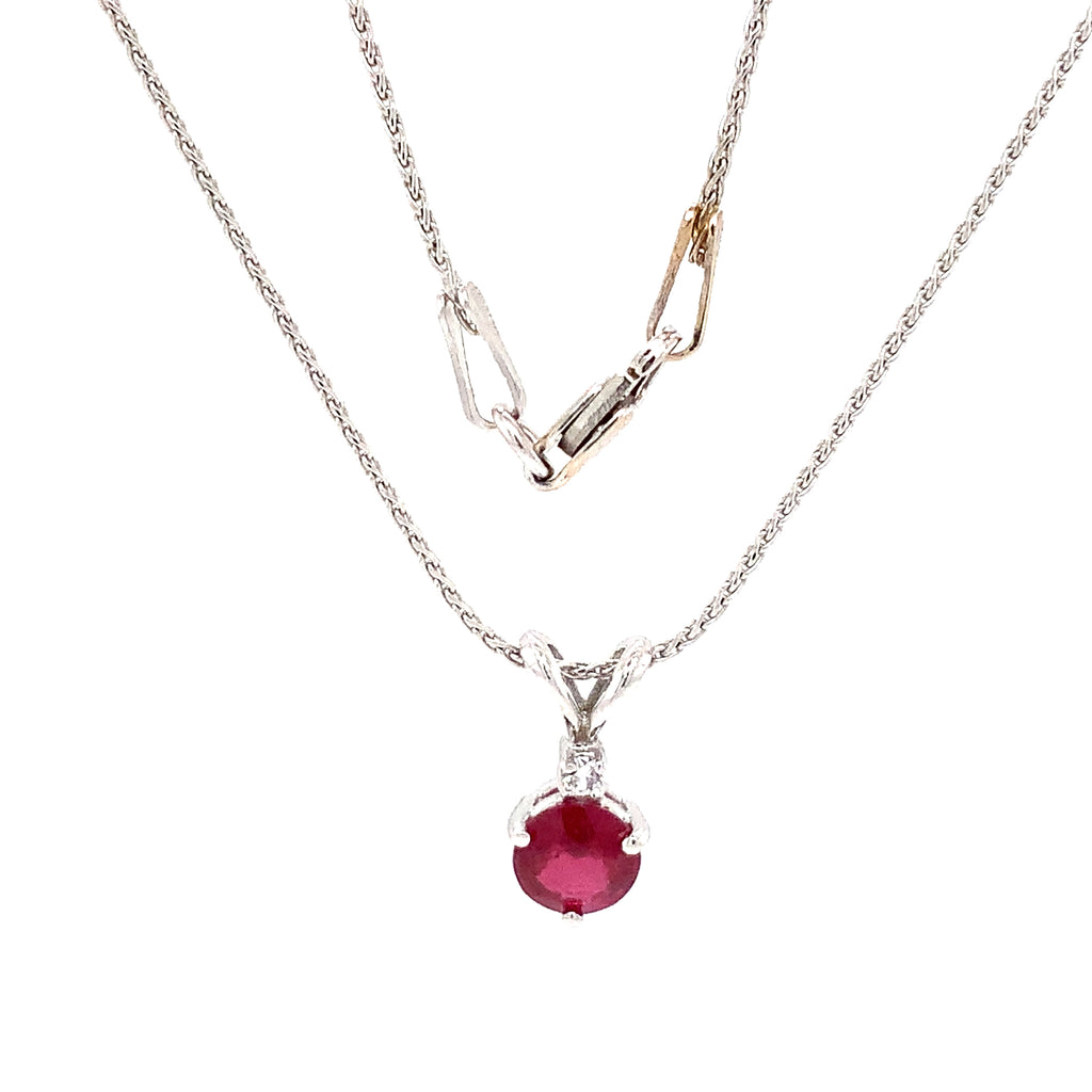 Roman+Jules Classic Natural Ruby and Diamond Pendant fashioned in 18 kt white gold. - Image 4 of 4