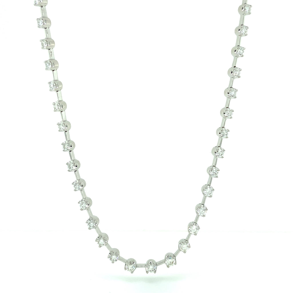 Memoire Collection Diamond 1.98 cts Station Necklace Set in 18K White Gold - Image 2 of 6