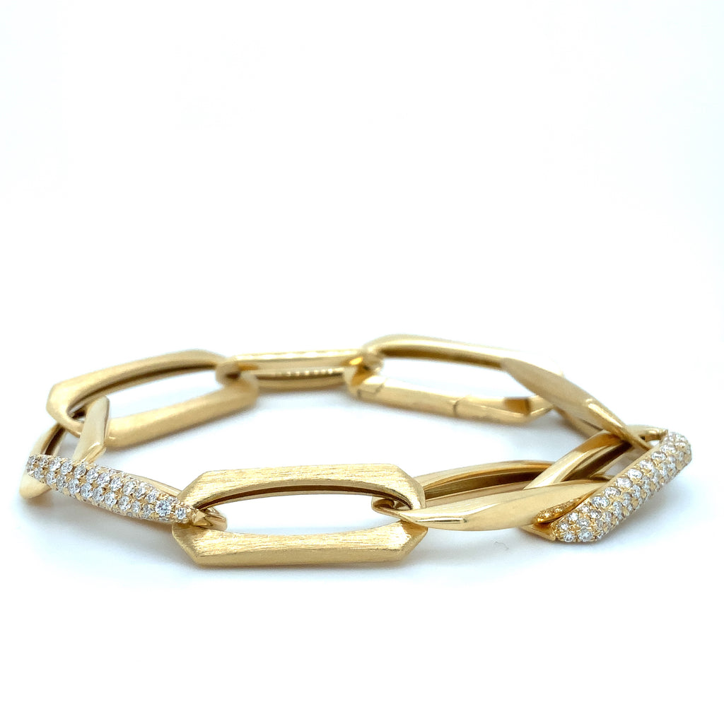 Afarin Collection Pavé Diamond 1.72 cts Paperclip Bracelet Set in 18K Yellow Gold - Image 7 of 12