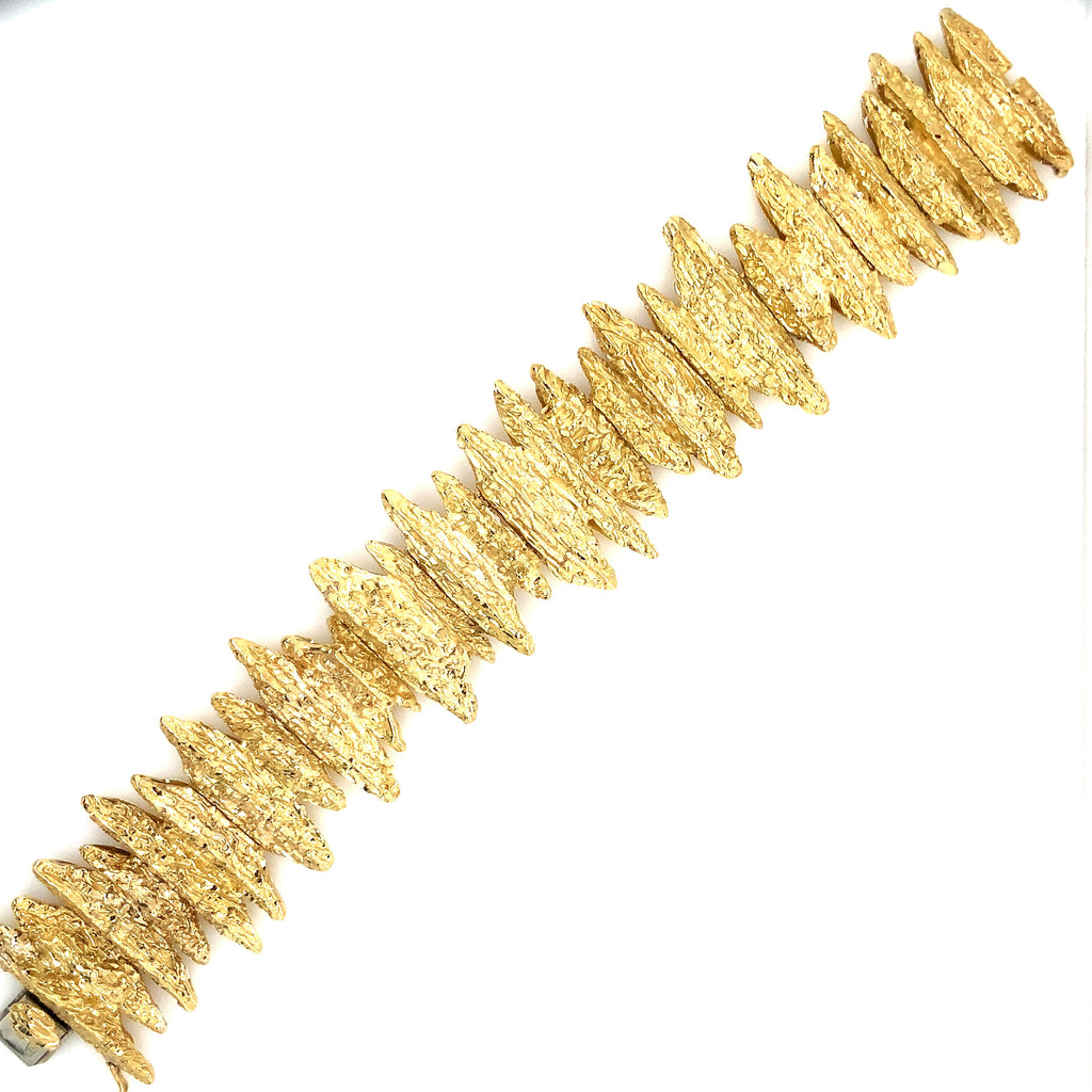 One of a Kind Vintage Organic Textured 18K Green Gold Hand Made Italian Bracelet - Image 4 of 4