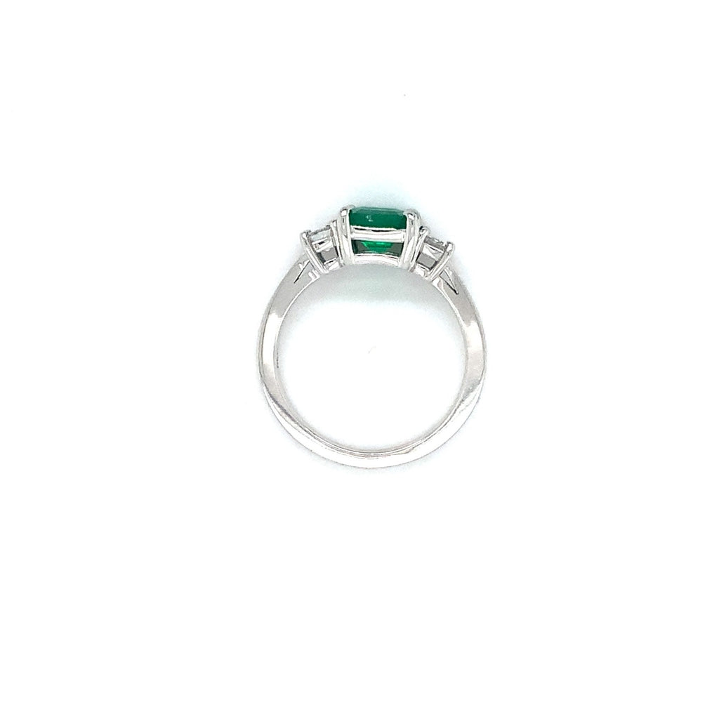 Roman+Jules Vivid Green Certified Natural Muzo Emerald and Diamond 3 Stone Ring set in 18 kt White Gold - Image 6 of 6
