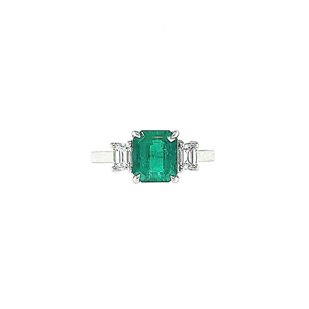Roman+Jules Vivid Green Certified Natural Muzo Emerald and Diamond 3 Stone Ring set in 18 kt White Gold - Image 5 of 6